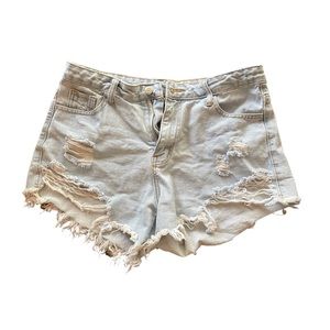 Lightwash Distressed Jean Shorts SHEIN SIZE large s